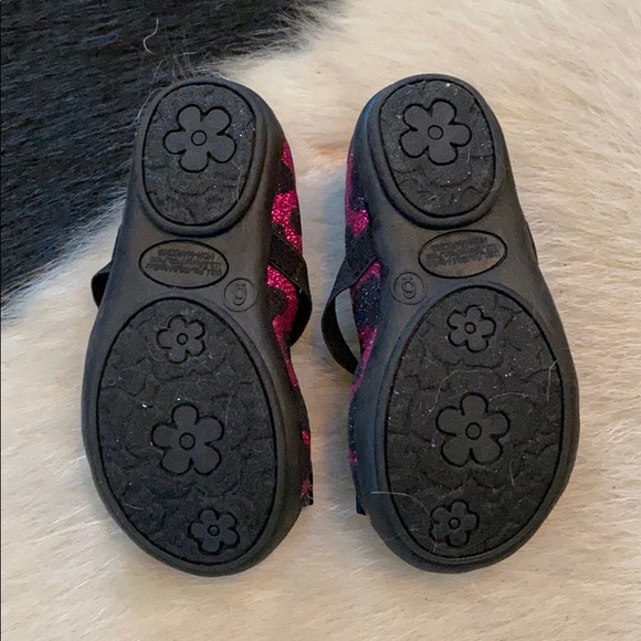 Pair of toddler girl sparkle shoes. EUC! - Picture 6 of 6